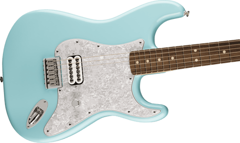 Guitarra Eléctrica Fender Tom DeLonge Stratocaster, Rosewood, Daphne Blue