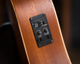 Guitarra Electroacústica Taylor BT1e (opción 1)