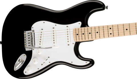 Guitarra Eléctrica Squier Affinity Series Stratocaster, Maple Fingerboard, White Pickguard, Black